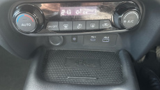 Nissan Juke 1.0 DiG-T N-Connecta 5dr Petrol Hatchback